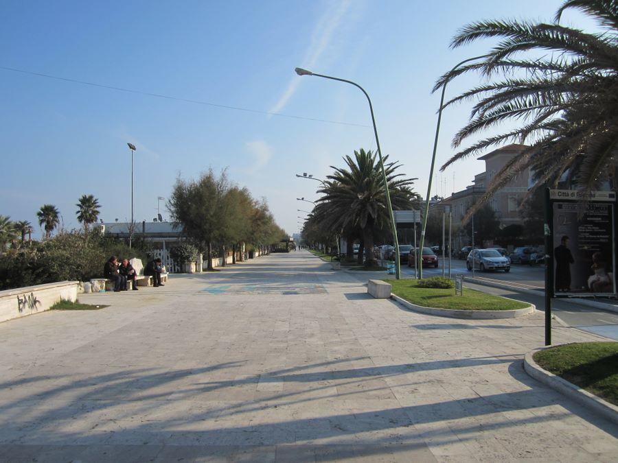 Monolocale Via Leopardi Hotel Pescara Bagian luar foto